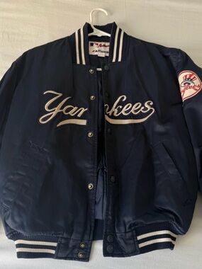Majestic New York Yankees Navy Satin Bomber Jacket